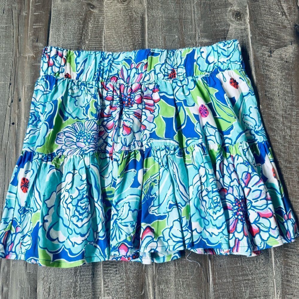 Lilly Pulitzer Tropical PrintāRuffle Tiered Summer Skirt XS